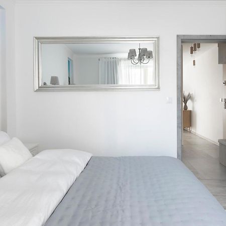 Apartament Szary Krasków Eksteriør bilde
